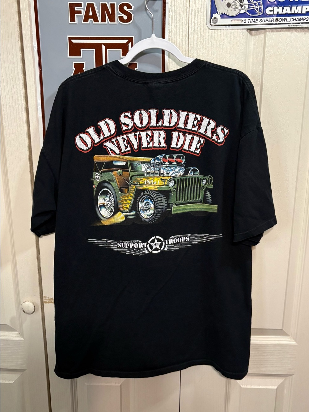 Old Soldiers Never Die Graphic Tee - Black